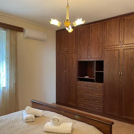 Appartement Likas House
